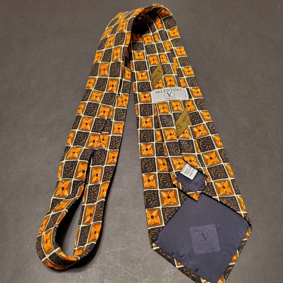 Valentino Multicolor Geometric Silk Tie - Picture 5 of 5